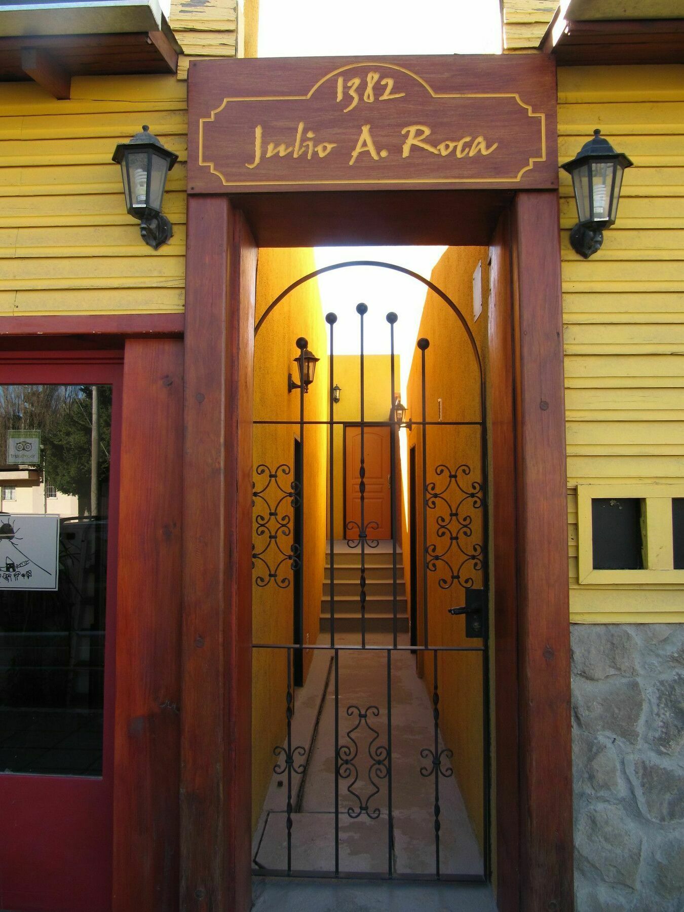 Apart Casas Del Centro El Calafate Exterior photo