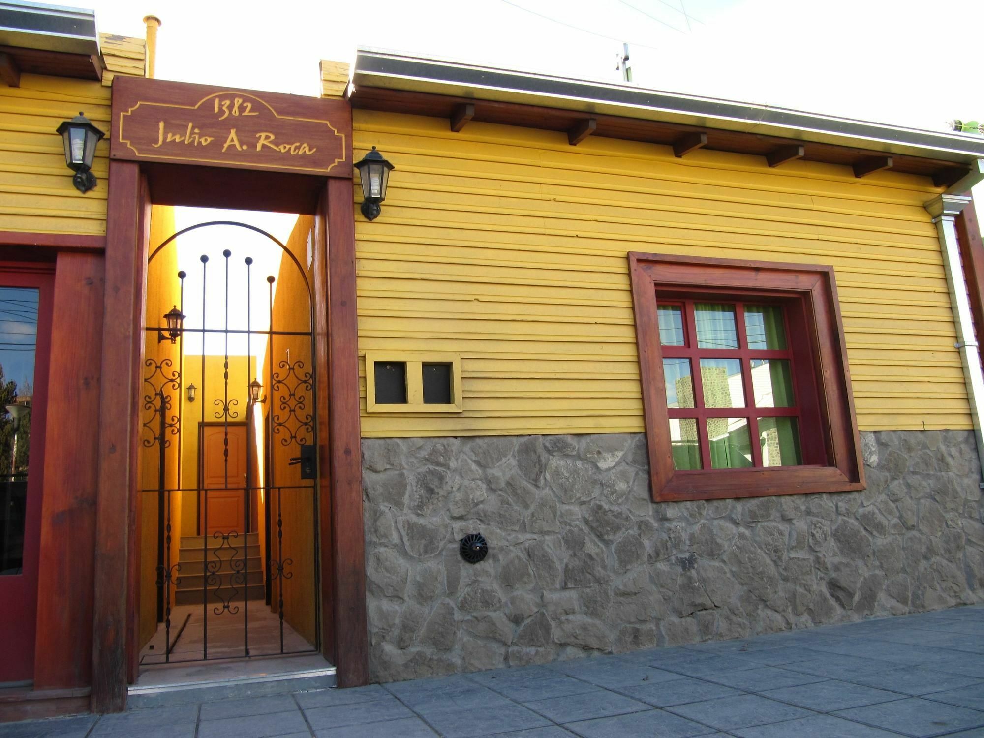 Apart Casas Del Centro El Calafate Exterior photo